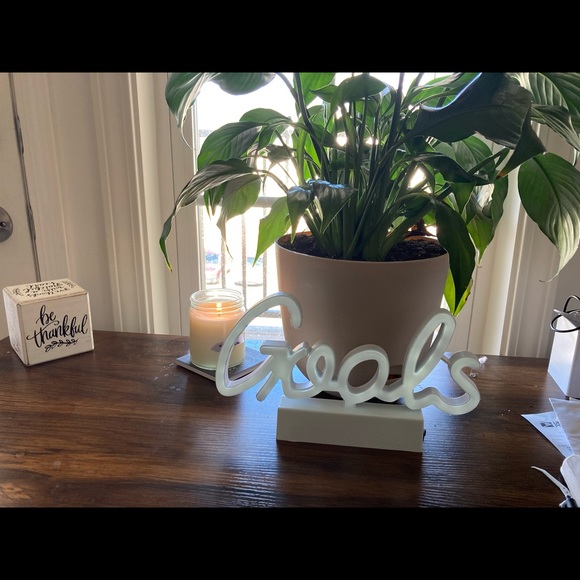 LED WORKSPACE DECOR - Picture 4 of 14